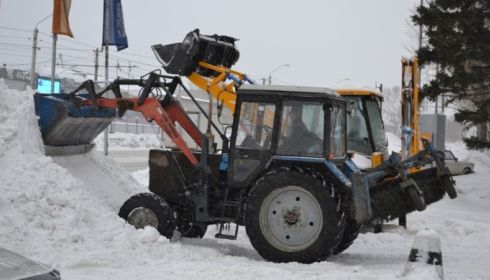 Городская администрация отчиталась, как в Барнауле убирают снег 3 марта