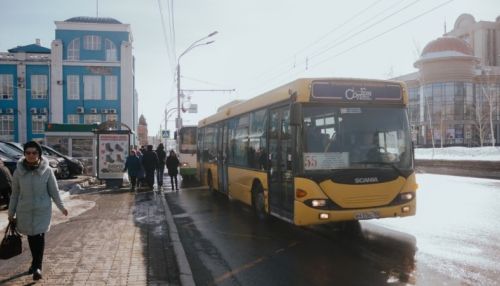 Проезд в транспорте Барнаула вновь может подорожать из-за онлайн-касс