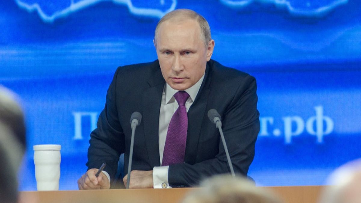 Путину доложили о ЧС в Яровом