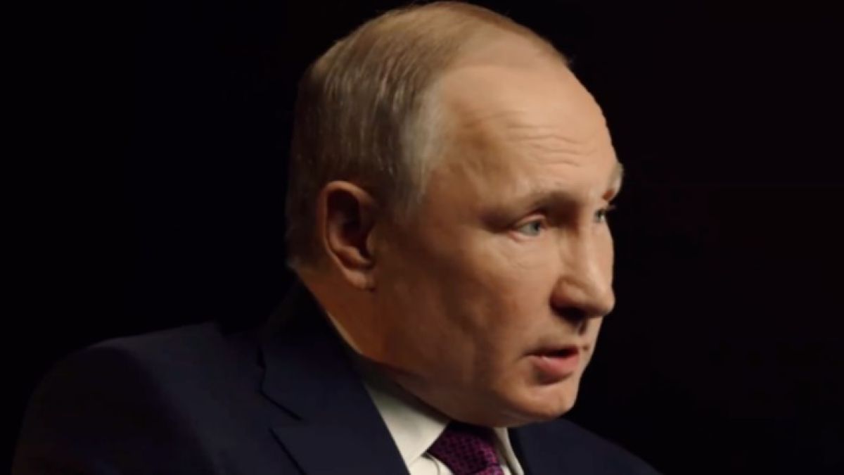 "Несут всякую фигню": Путин ответил на обвинение Сталина в развязывании ВОВ