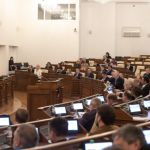 Оппозиция не стала отмалчиваться на сессии по поправкам в Конституцию