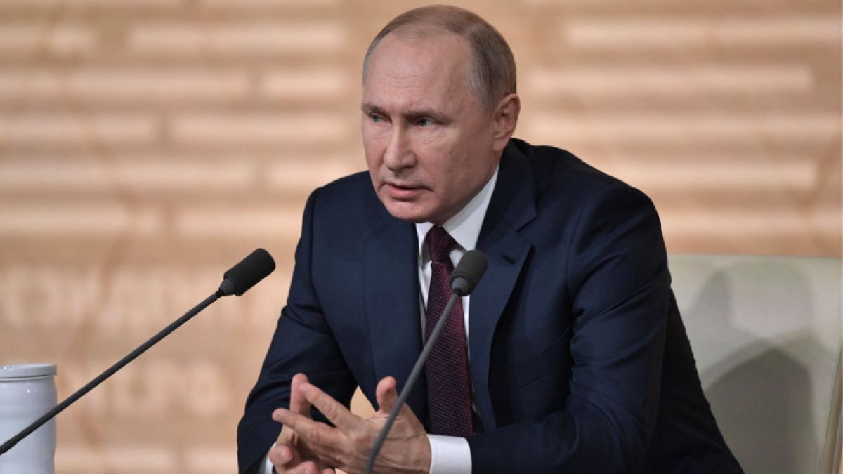 "Плевать на санкции": Путин заявил, что Россия компенсировала потери от запретов