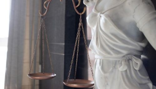 Вице-мэр Барнаула задержан по подозрению в крупной взятке за лояльное отношение