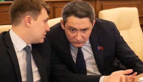 Главе правового комитета АКЗС назначат в замы обедневшего депутата