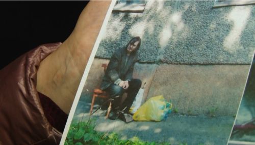 Стали известны подробности жизни барнаульца, устроившего свалку в квартире