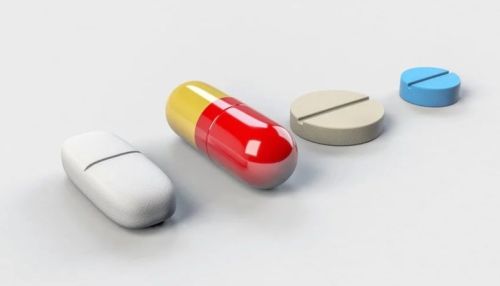 Правительству разрешили сдерживать цены на лекарства при эпидемии