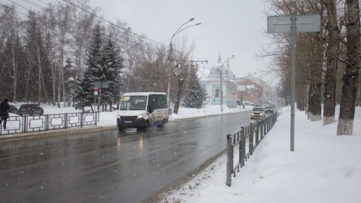 Мокрый снег и ветер: какая погода будет на выходных в Алтайском крае