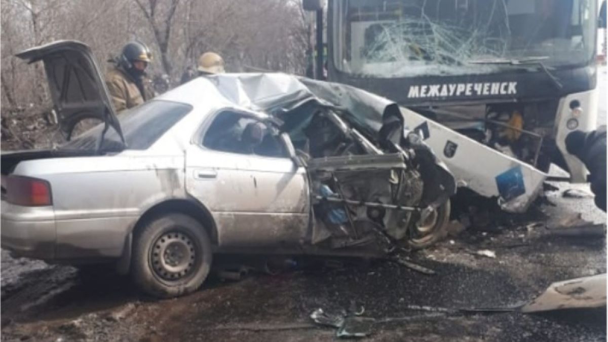 Три человека погибли в ДТП с автобусом Барнаул-Междуреченск 