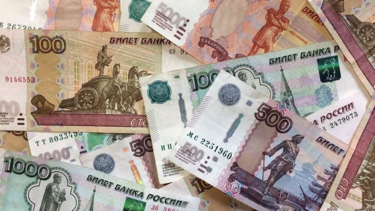 Сколько денег потратят россияне за время "карантина" и смогут ли сэкономить