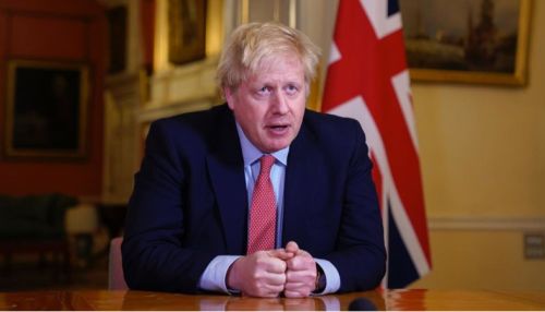 РИА Новости: премьер-министра Британии Бориса Джонсона подключат к ИВЛ
