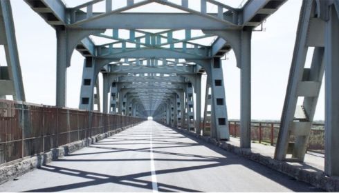 Коронавирус не повлиял на сроки ремонта старого моста через Обь в Барнауле