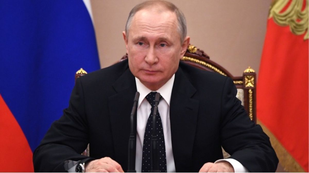 "Обстановка меняется не в лучшую сторону": Путин на совещании по коронавирусу 