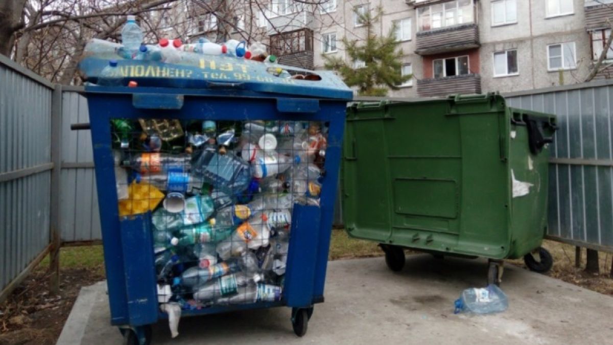Алтайский край оказался в числе лидеров по неуплате счетов за вывоз мусора