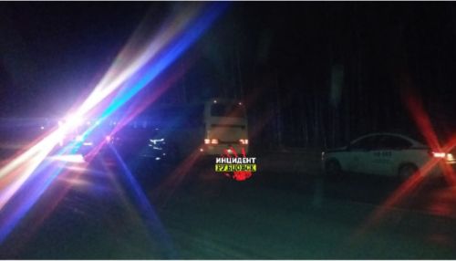 Под конвоем: 32 контактных с заболевшими шахтерами привезли в Рубцовск