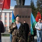 Десантники устроили в Барнауле патриотическую акцию в карантин