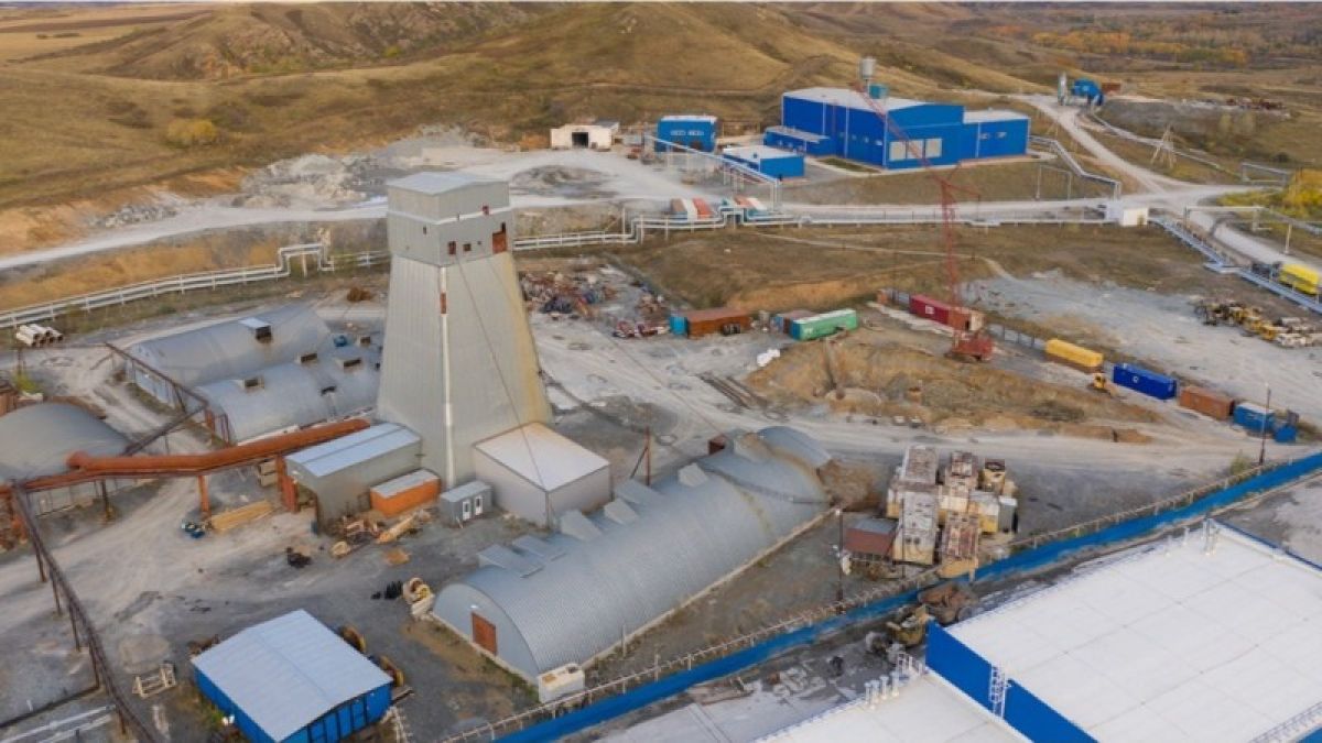 "Сибирь-Полиметаллы" сообщили о штатной работе рудника и попросили не паниковать
