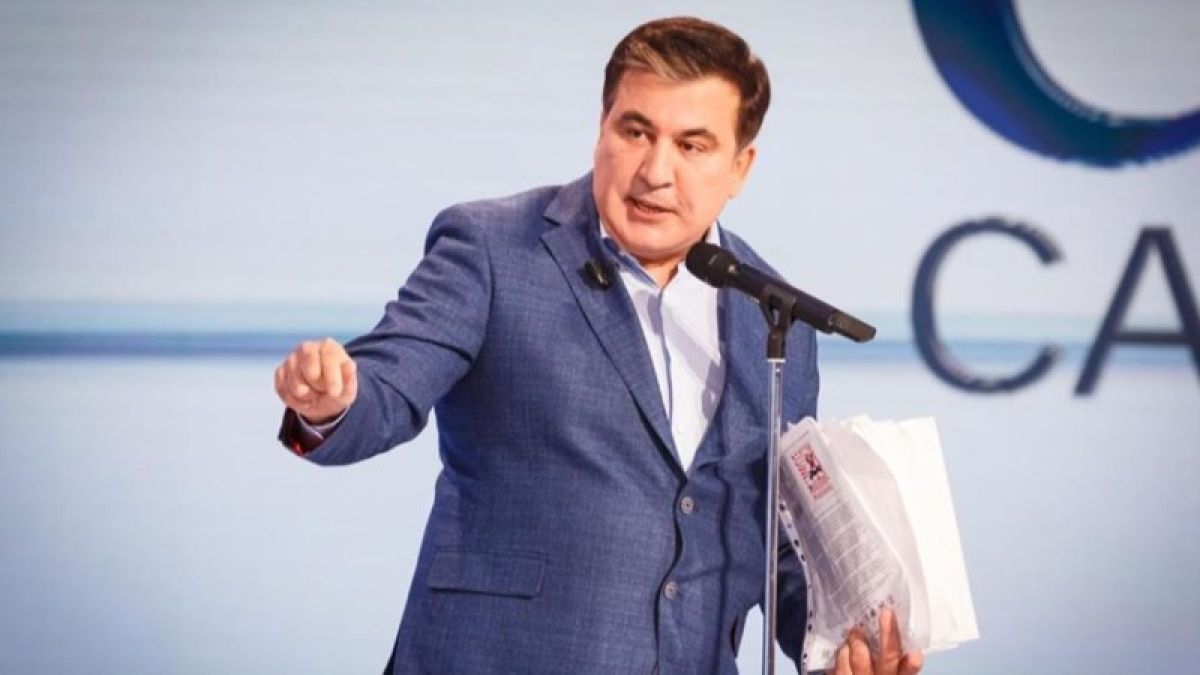 "Евший галстук" Саакашвили может стать вице-премьером Украины