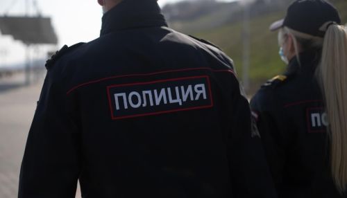 Блондинку уволили из полиции Новосибирска за требование оформлять всех поголовно