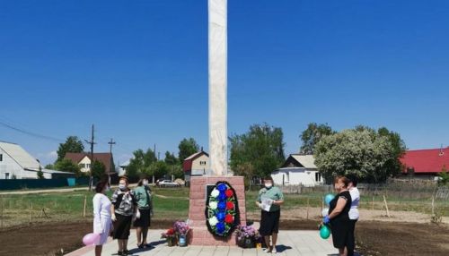 В Рубцовском районе открыл обелиск в память о погибших на войне