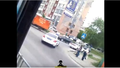 Угнали иномарку: появились подробности полицейской погони в Барнауле