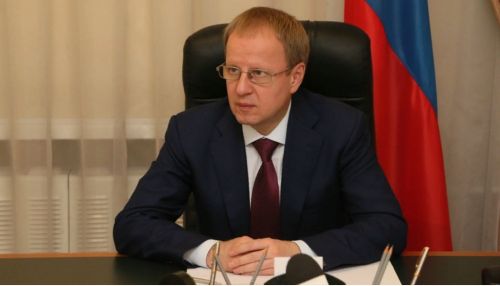Власти Алтайского края не решились смягчить режим