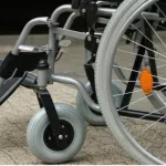 Барнаулец сел за кражу и поджог инвалидной коляски