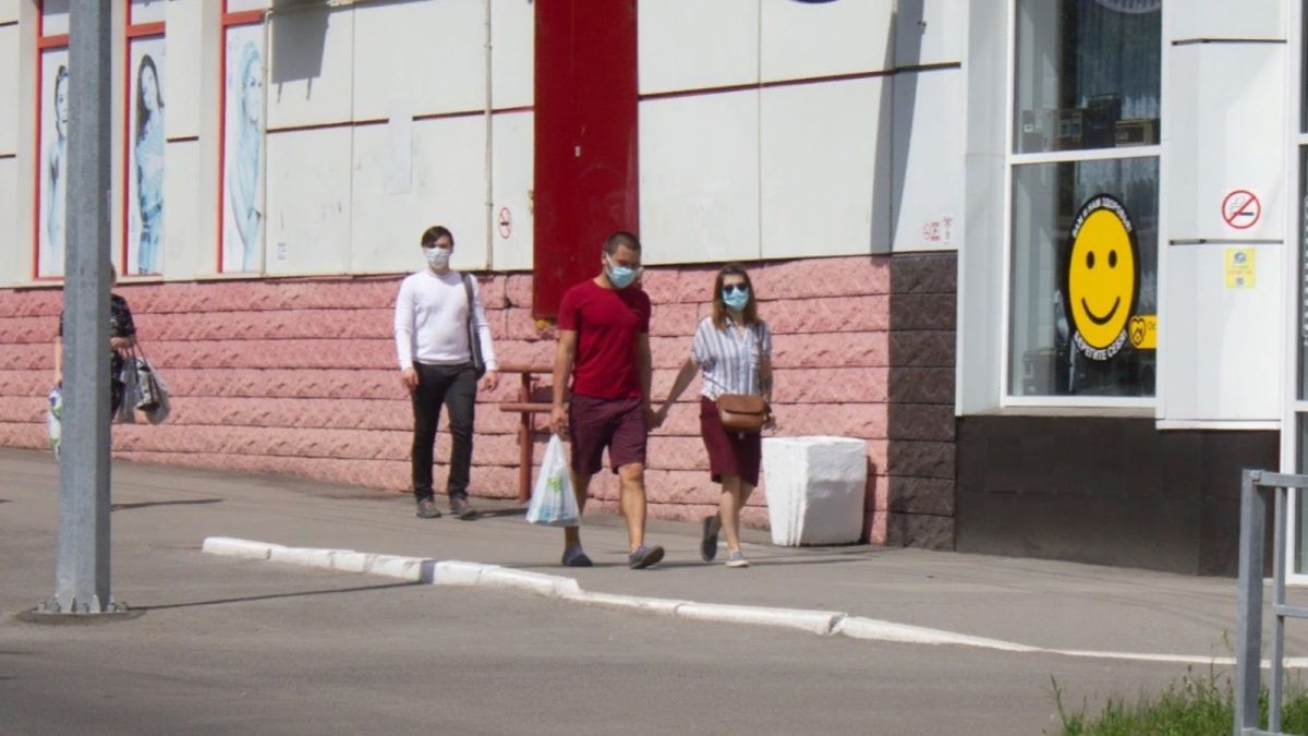 Франк: в Барнауле могут продлить карантин из-за несоблюдения масочного режима