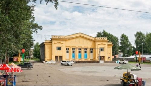 ДК Трансмаш в Барнауле вновь пытаются продать за 40 млн рублей