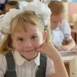В российских школах могут запретить телефоны и умные часы