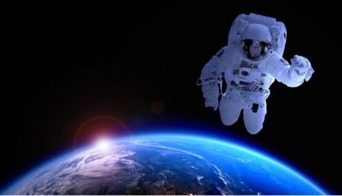Рогозин озвучил новые сроки высадки российских космонавтов на Луну