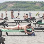 Пляжи на Алтае начнут работать, когда заболеваемость COVID упадет в два раза