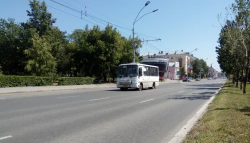 Власти Барнаула не исключают выделение полос для общественного транспорта