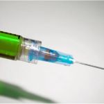 В России приступают к испытаниям вакцины от COVID на людях