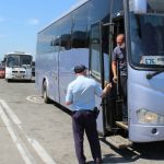 Какие правила нарушают водители автобусов в Барнауле