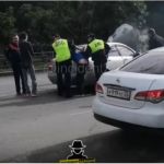 Что-то как шандарахнуло: пьяные на иномарке устроили аварию утром в Барнауле