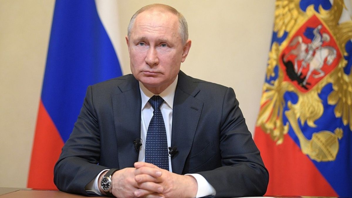 Путин предложил с 1 января повысить НДФЛ для тех, кто зарабатывает больше 5 млн