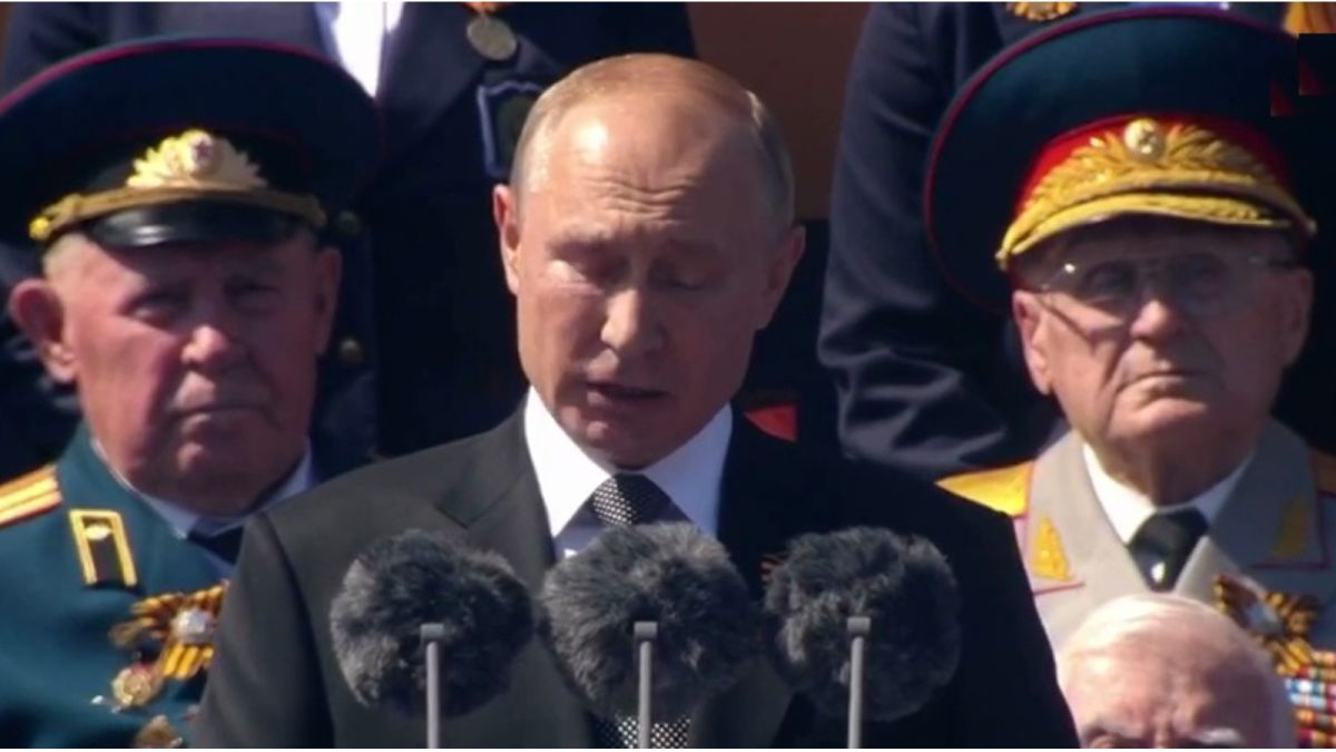 "Победа, которая определила будущее планеты": Путин на Параде поздравил россиян