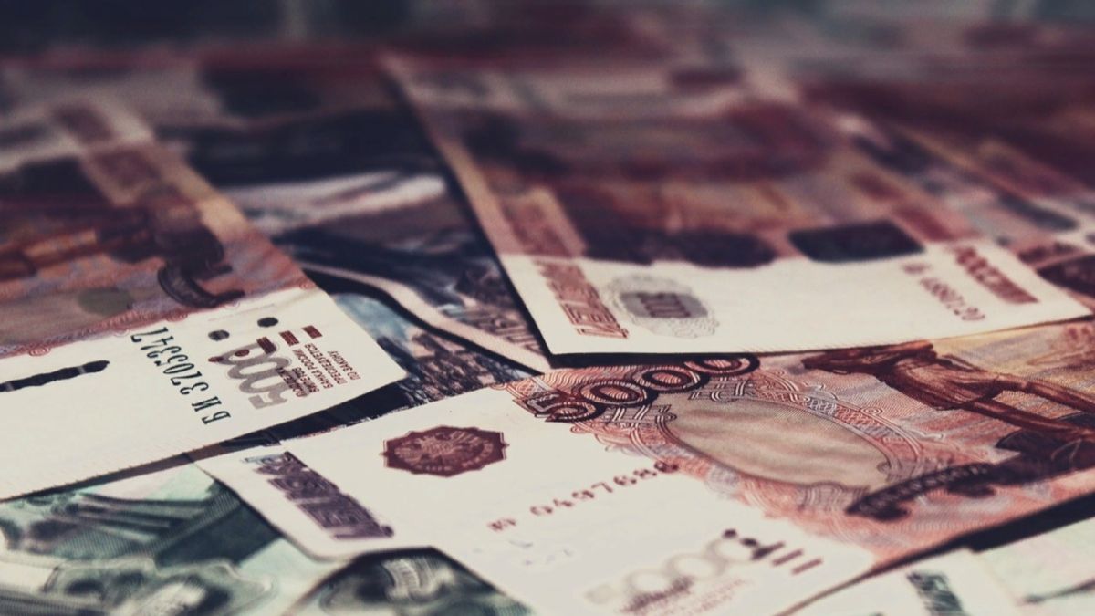 80 млн рублей направили на "ковидные" выплаты соцработникам на Алтае