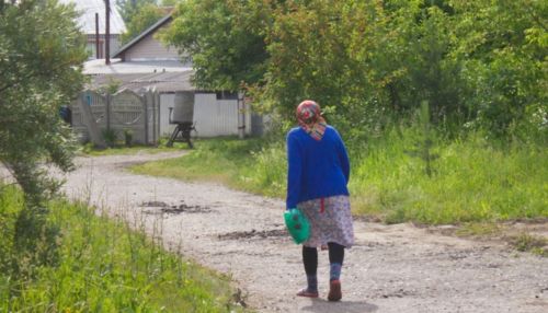 Выкосит ли коронавирусная инфекция пожилых людей в России и на Алтае