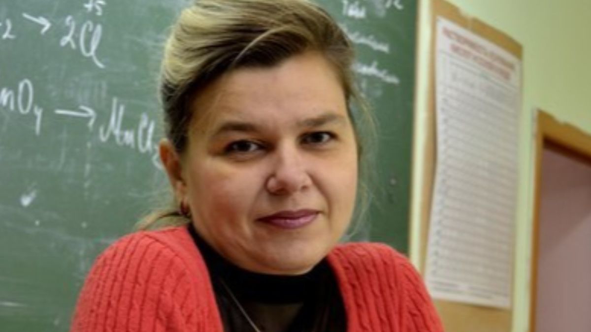"Бедные дети!": в Сибири учительница с трудом сдала ЕГЭ вместе с учениками