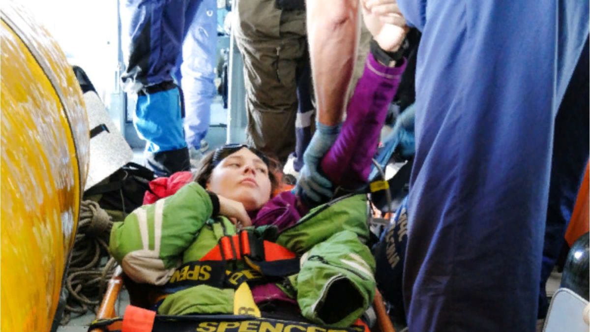 В горах Алтая эвакуировали туристку, сломавшую ногу