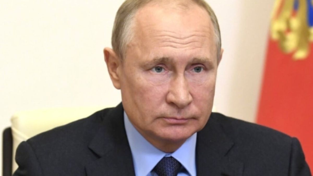 Песков рассказал, что Путину не ставили вакцину от коронавируса
