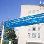 Вытащили с того света: как работает главный ковидный госпиталь Алтайского края