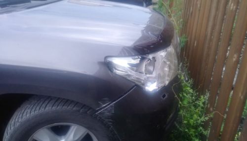 Лишенный прав житель Алтая сбил женщину и уехал с места ДТП