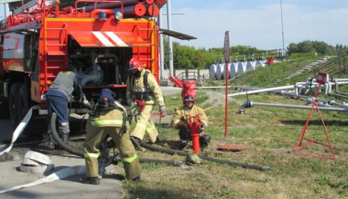 ЧП в Барнауле: в аэропорту устранили аварийный розлив топлива