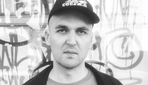 Рэпера Энди Картрайта нашли расчлененным в квартире Петербурга