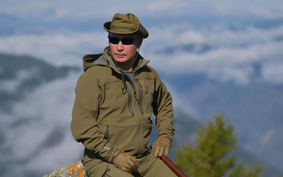 Появилось видео с отдыха Путина и Шойгу в сибирской тайге