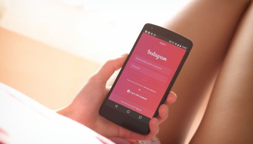 Слетели с катушек: у TikTok появился новый конкурент – Instagram Reels