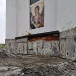У памятного мемориала на месте гибели Евдокимова начали ремонт