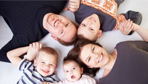 ВТБ снижает размер первоначального взноса по ипотеке для семей с детьми до 15%